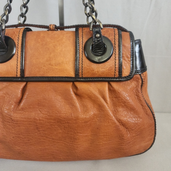 ✨️FENDI "B" Shoulder Bag - Picture 6 of 16